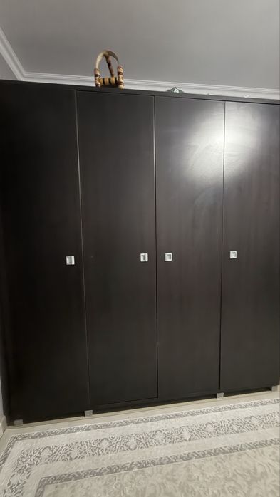 Шифонер и камод!