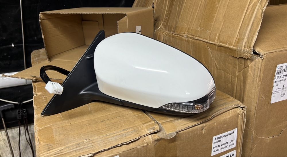 Боковые зеркала Toyta Corolla (корола) e-180,e-200,e-210