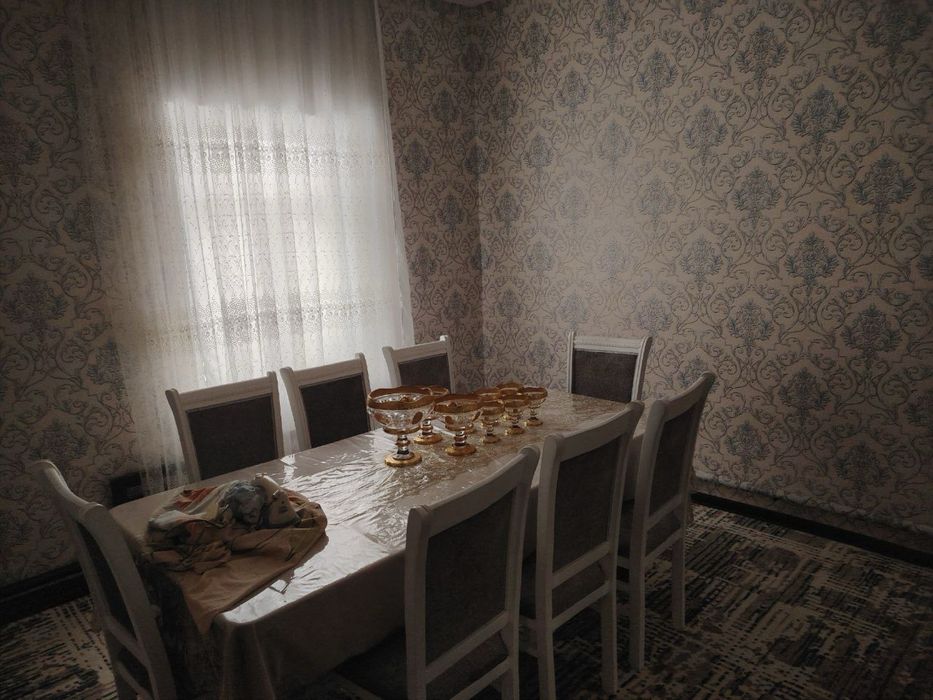 Yaxshi holatda uy sotiladi