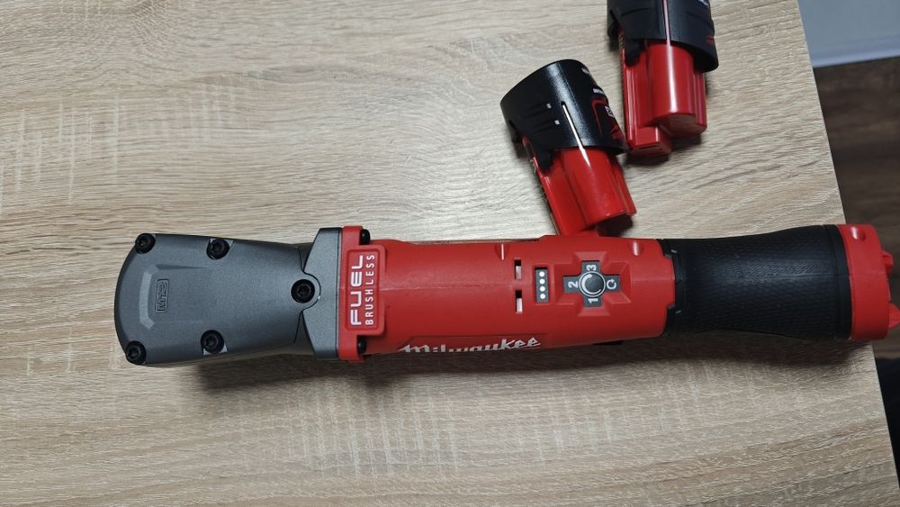 Impact unghiular m12 300 nm forță cap 1/2