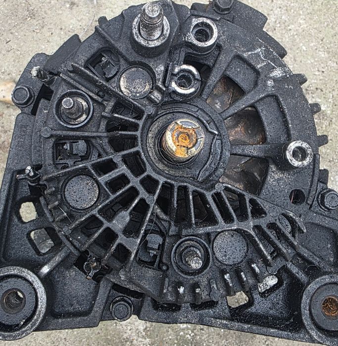 Alternator Volkswagen/Skoda/Seat/Audi
