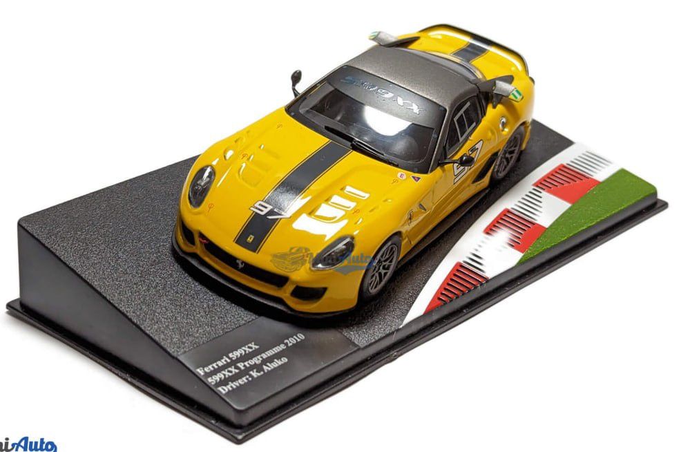 Продам коллекционные модели Ferrari в масштабе 1/43