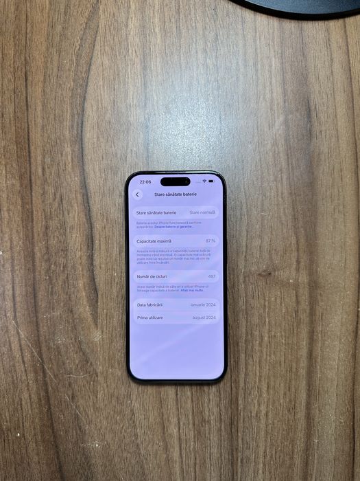 Iphone 15 pro 256 GB 87% baterie