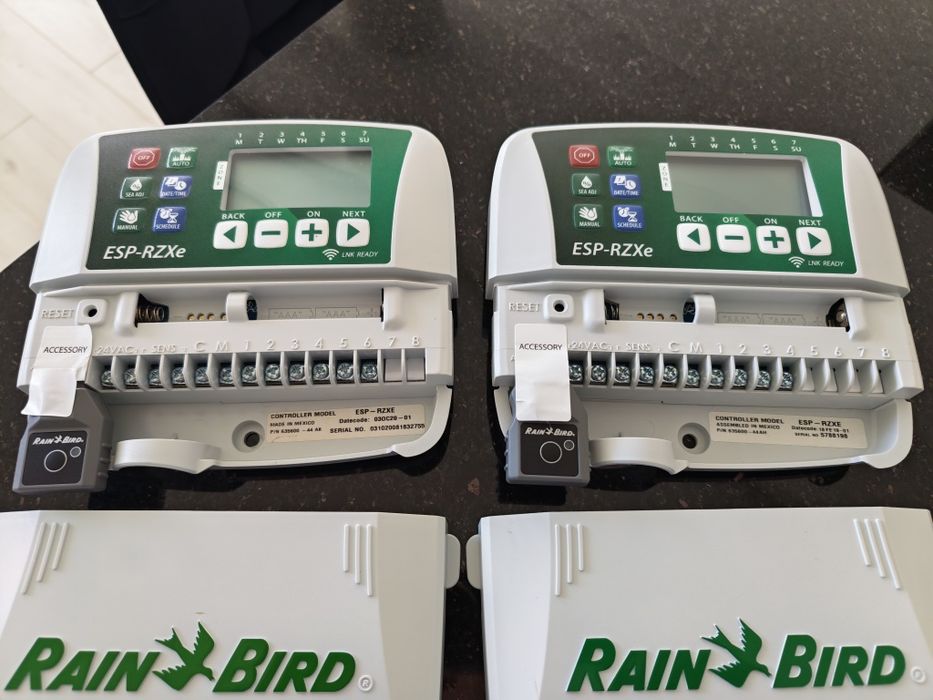 Програматори  RAIN BIRD