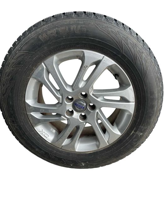 Set jante aliaj R17 VOLVO S60 V60 V70 XC60 XC70 + 235 65 R17 Nokian
