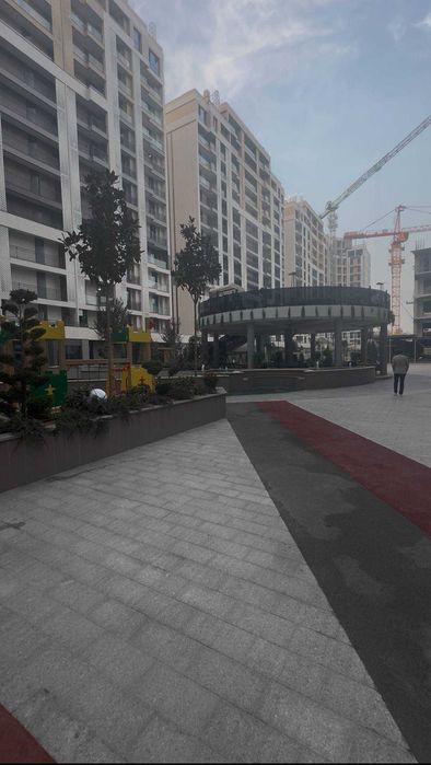 Ц-2, Алайский рынок ЖК "Imperial Club City" 2/6/14 Вид во двор