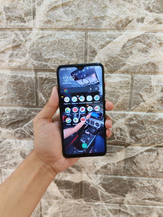 Vivo y1s idial srochna