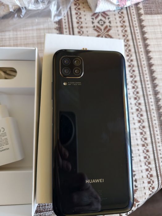 Huawei P40 lite.