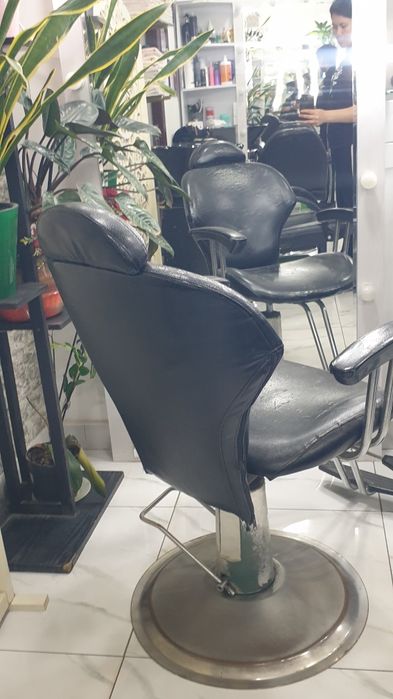 Кресло для парикмахера