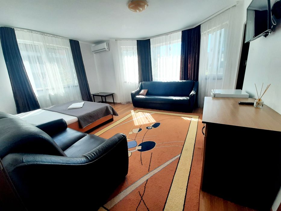 Inchiriez camera, in vila,  pentru studenti si elevi, zona Campus Universitar -Tomis Nord