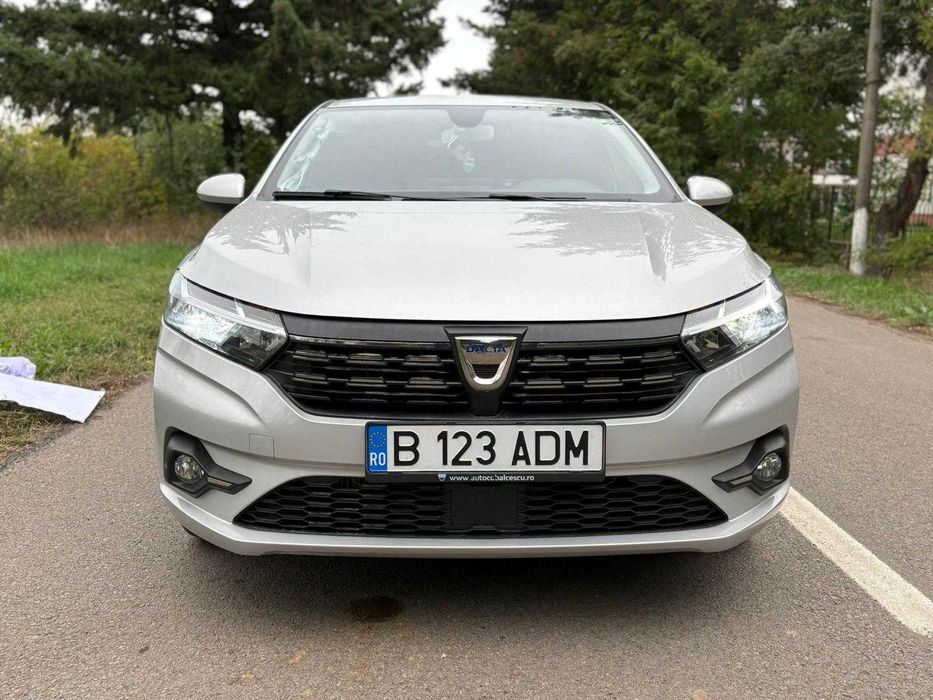 Vând Dacia Logan 2021