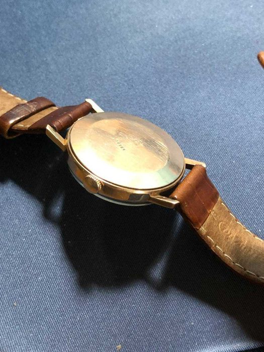 Часы золотые советские