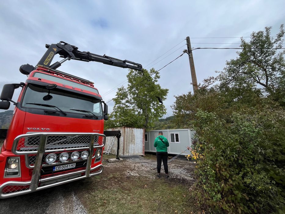 Транспортни услуги с камион и кран за София и страната