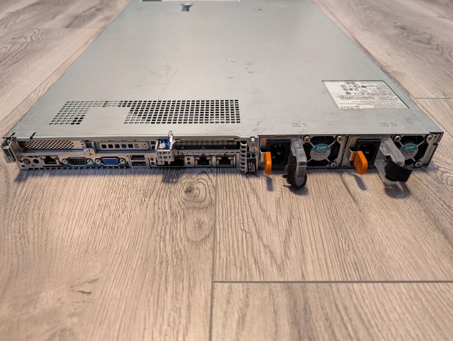 Dell R630/Netapp Solidfire SF4805 2x Xeon E5-2620 v3 128GB 2.5 TB SSDB