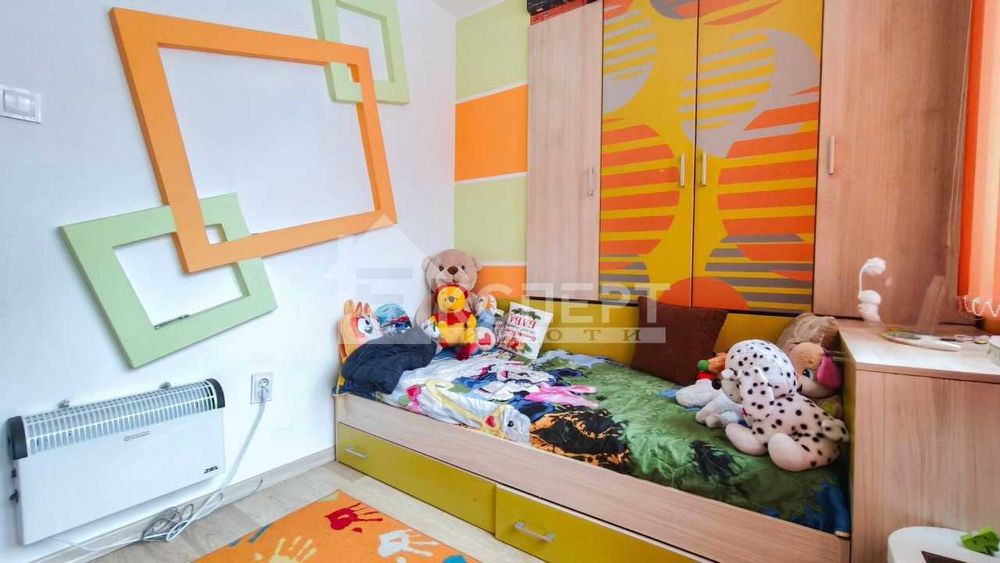 Продава се Тристаен апартамент в Пловдив, Кючук Париж - 86 кв.м за 1902 €/кв.м - Снимка #9