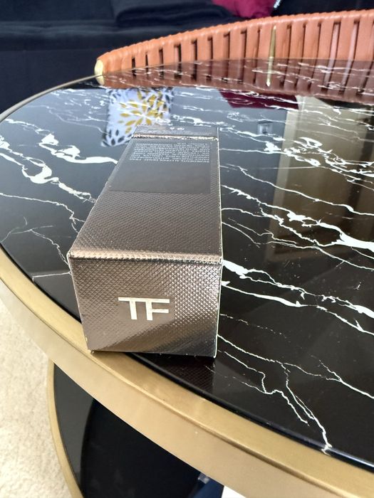 Tom Ford Oud Wood Parfum оригинален