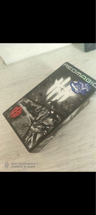 REDMAGIC 7 256ГБ состояние идалный