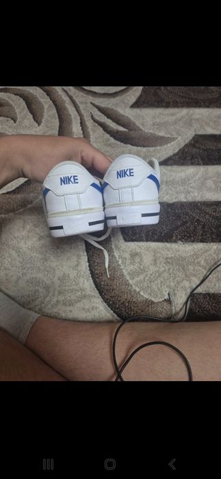 Nike Court Legacy