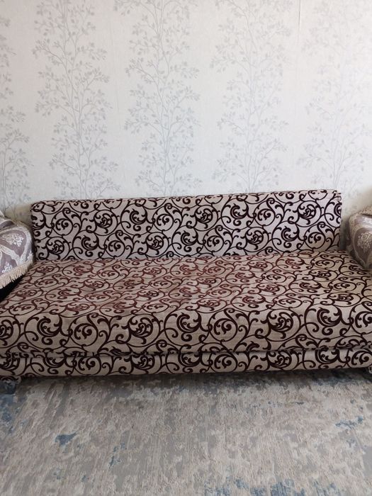 Диван тахта , раздвижной