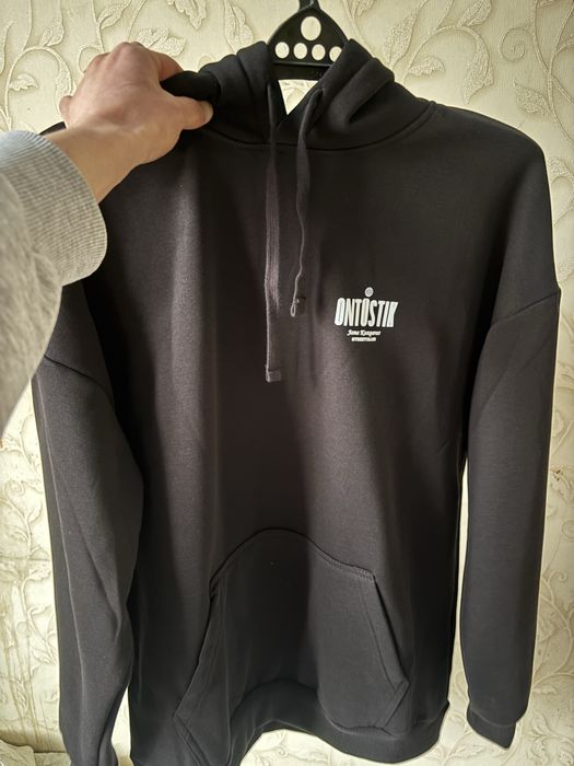 Продам худи Ontustuk
