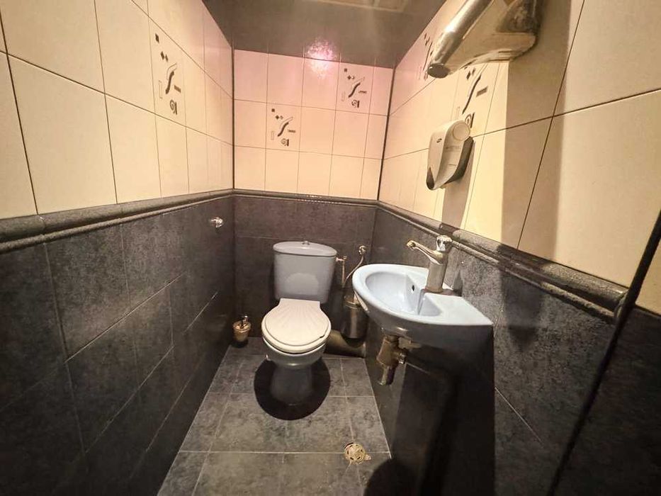 Продава се Офис в Русе, Център - 109 кв.м за 449 €/кв.м - Снимка #7