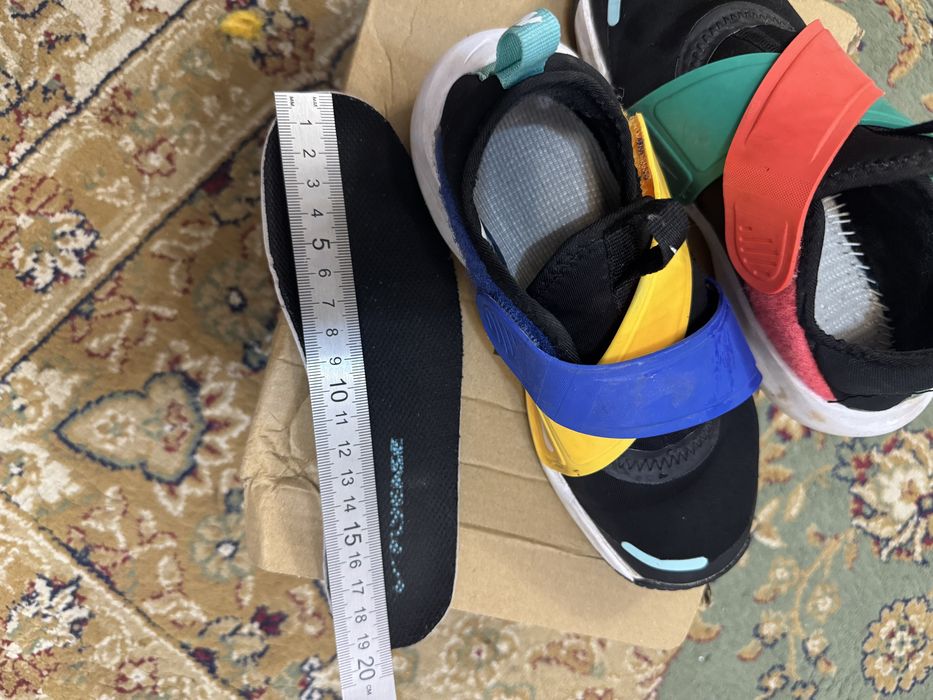 Продам кроссовки adidas & nike