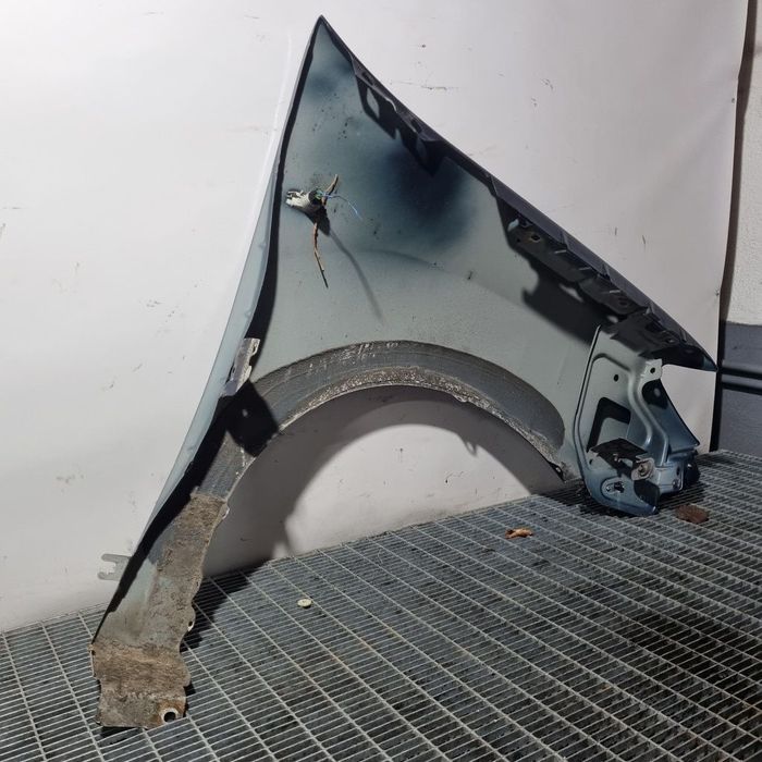 Aripa Stanga Fata Dacia Sandero 2 2012 - 2016 4 Usi Bleu Cosmos TERPR (1472)