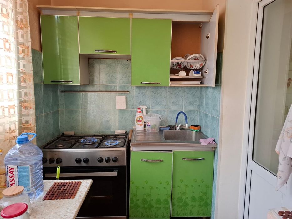 Продам кухонный шкаф