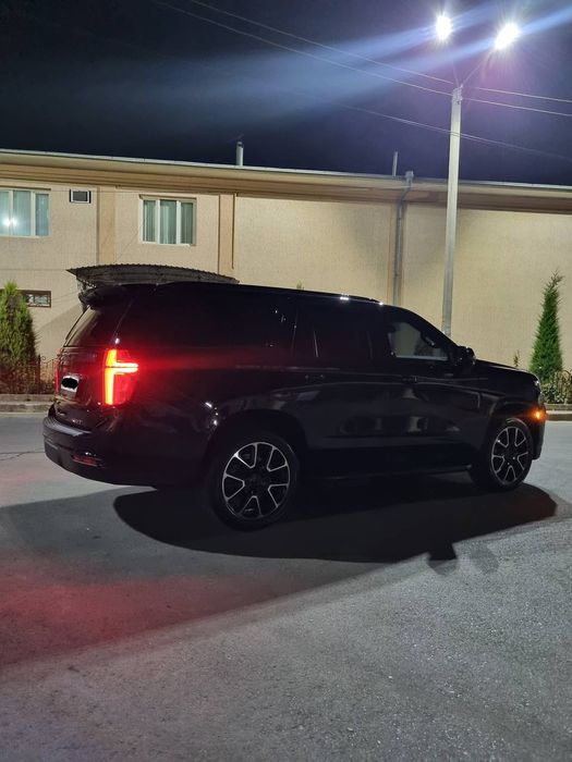 Chevrolet Tahoe 2023 — 4