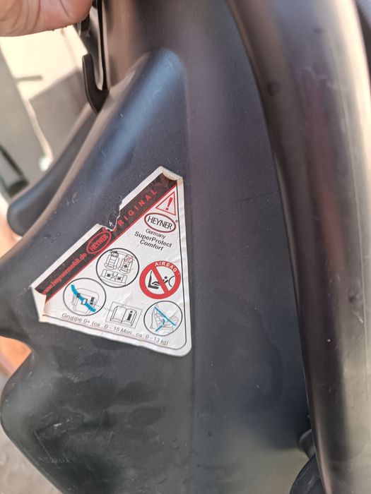 Продам детскую авто люльку (кресло)