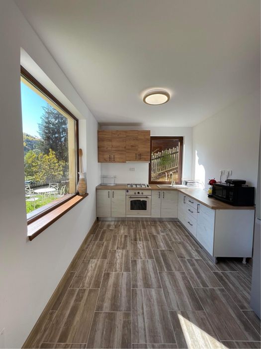 Inchiriez Cabana in Toplita