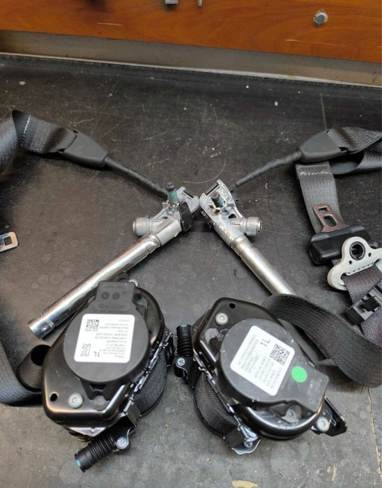 Ремонт,рециклиране,освобождаване и регенериране на предпазни колани