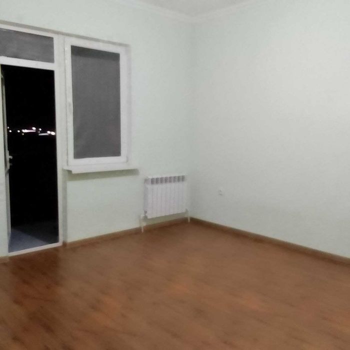 Қарши Ситидан 2 хонали яшашга тайёр уй сотилади, ижарачиси билан