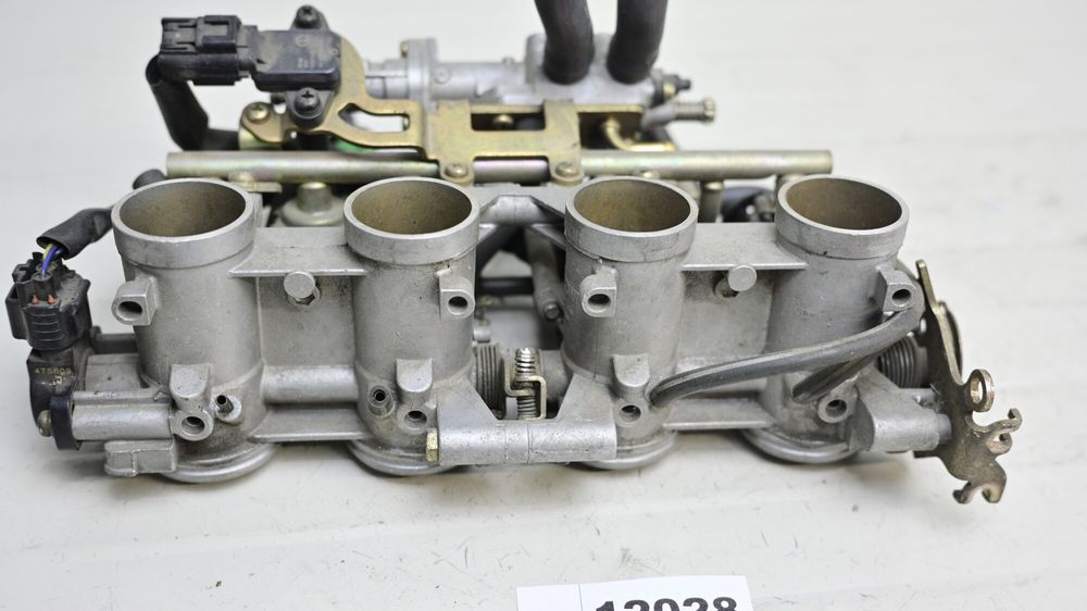 Rampa Injectie Yamaha FZ6 2004 - 2009 corp cu TPS si injectoare