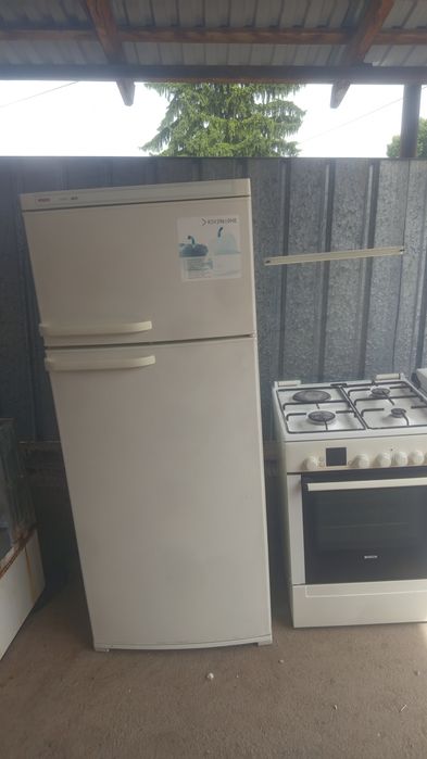 Холодильники разные