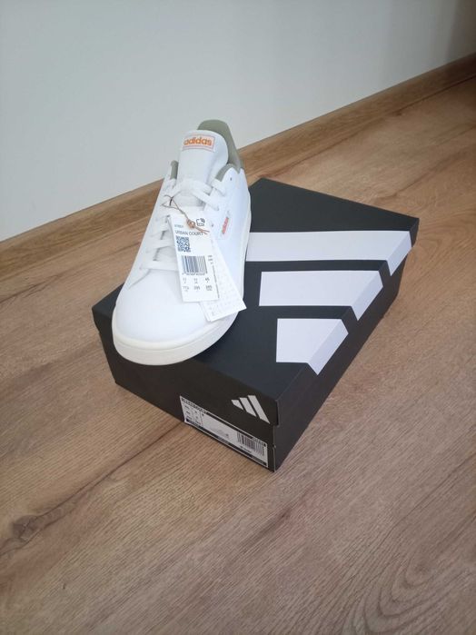 Нови Оригинални маратонки Адидас Adidas Номер 46