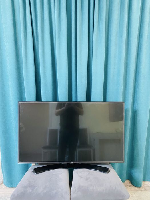 Смарт телевизор LG