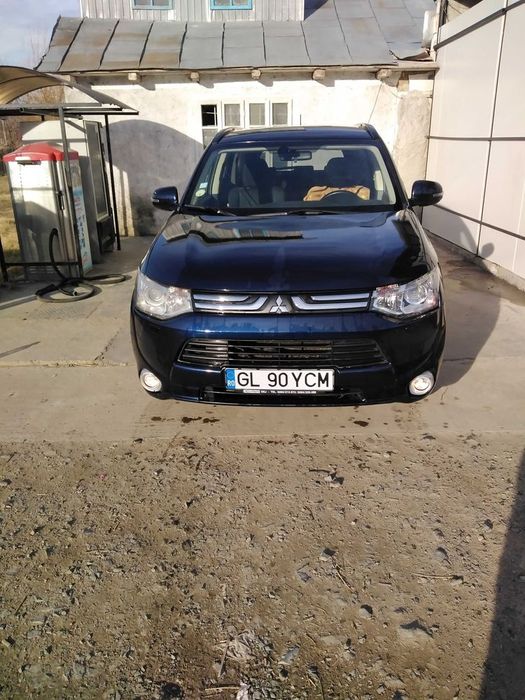 Mitsubishi Outlander 4x4 2014