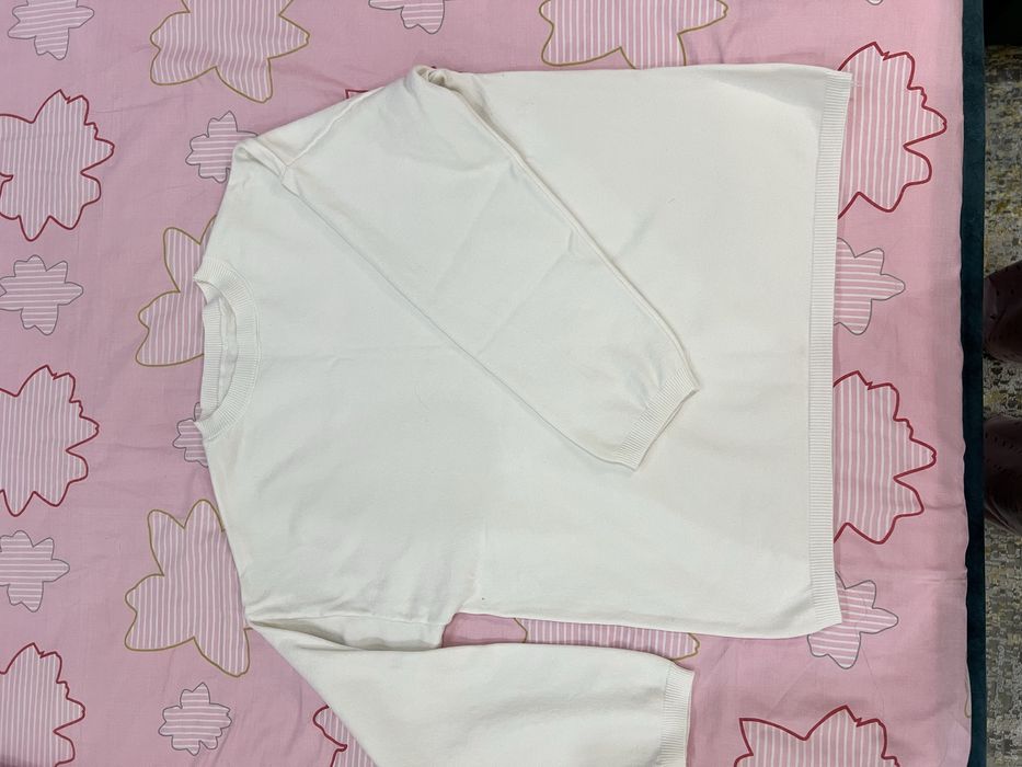 Белая кофта  тонкая вязка