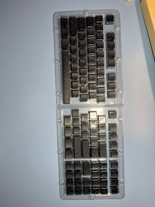 Продам новые кейкапы для клавиатуры Keycaps PBT/Cherry