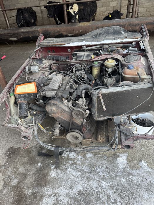 Продам ауди 100 2,3 с3 с4  на разбор