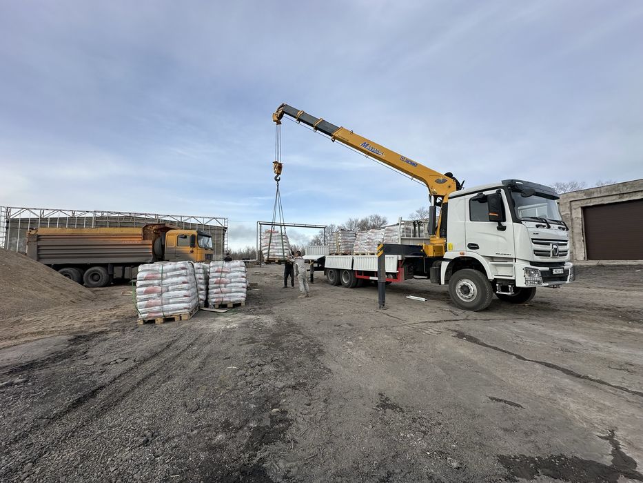 Услуги большого манипулятора стрела 12тон