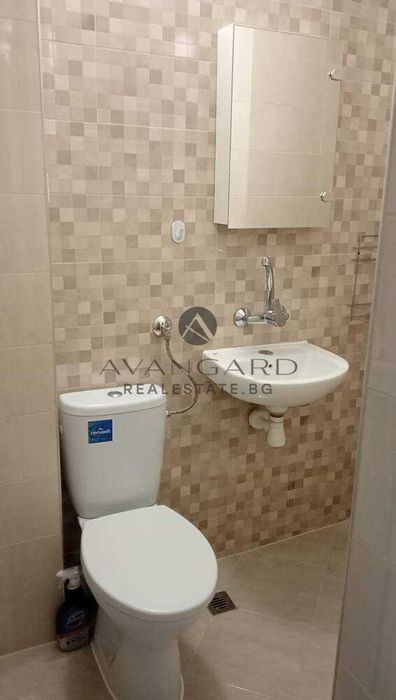 Продава се Едностаен апартамент в Пловдив, Център - 50 кв.м за 1612 €/кв.м - Снимка #7