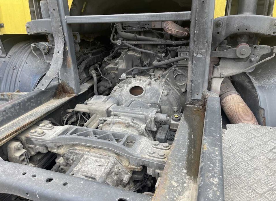 Dezmembrez camion SCANIA K,N,F-SERIES BUS / piese camioane