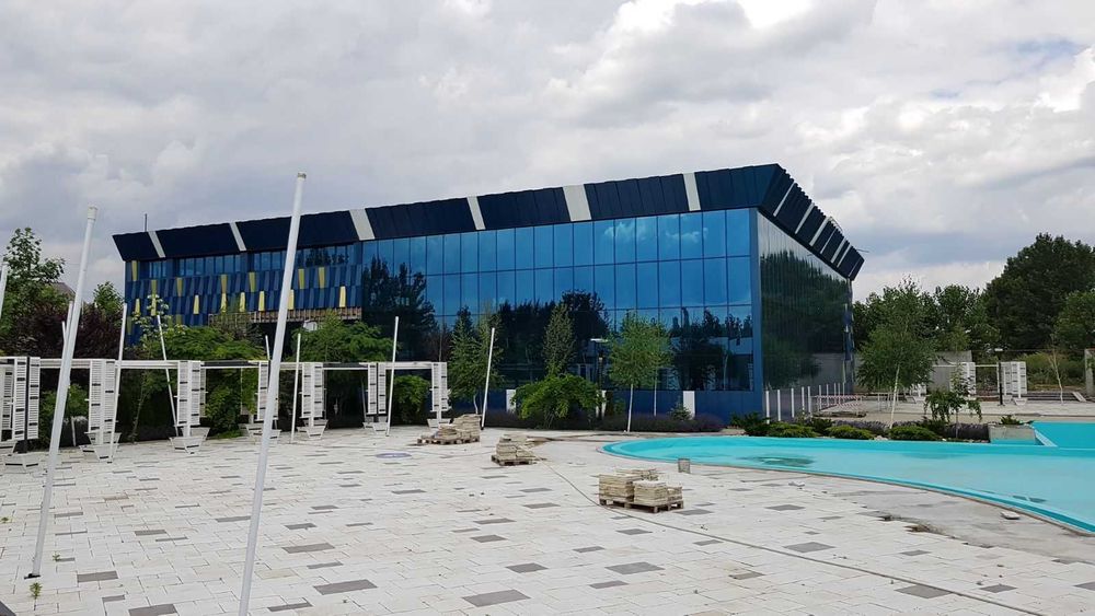 Spatiu comercial