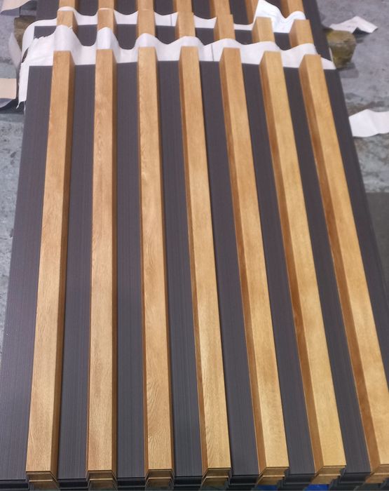 Ламели жалюзи продаётся