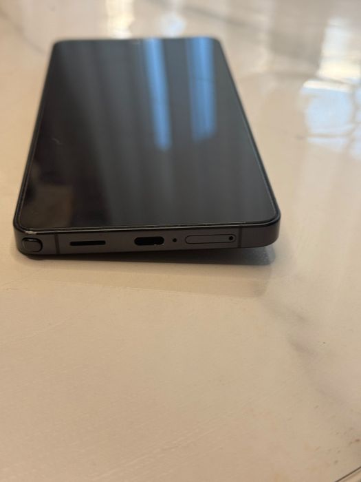 Schimb Samsung S 26 Ultra 512 gb cu Iphone 17 Pro Max