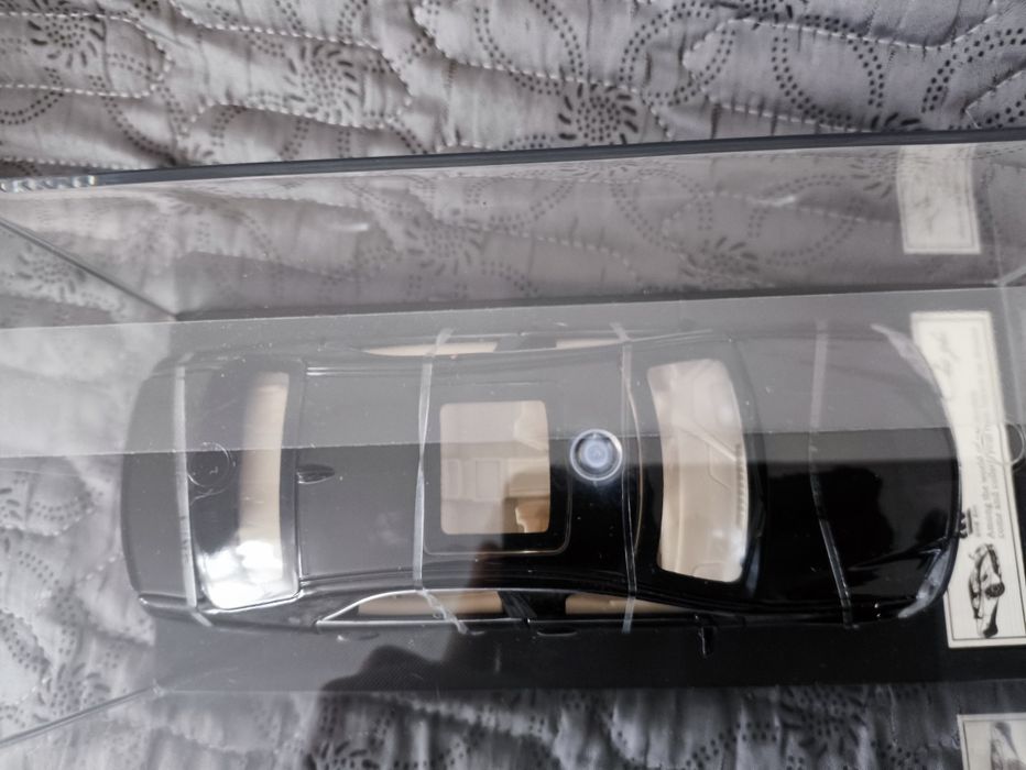 Коллекционная машинка