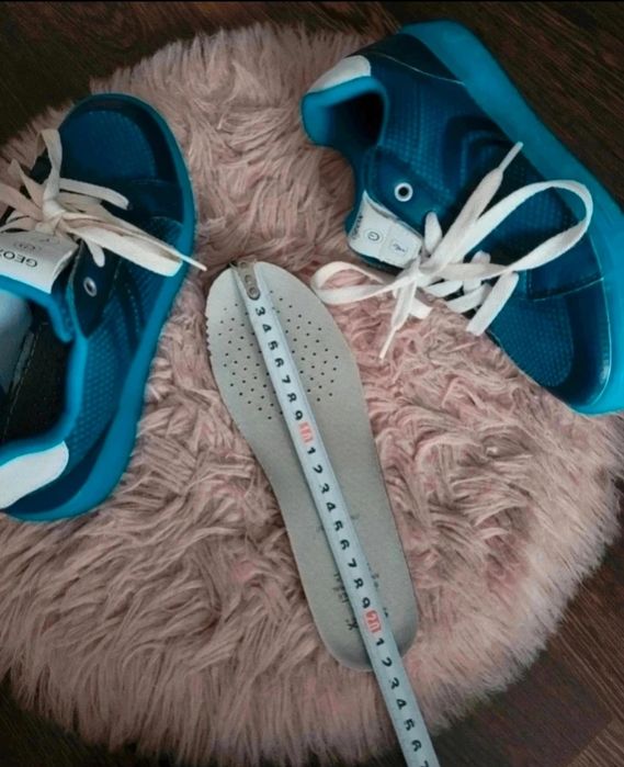 Geox nr.34 cu lumini