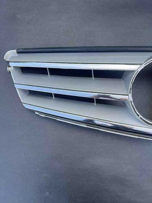 Решетка Mercedes C204